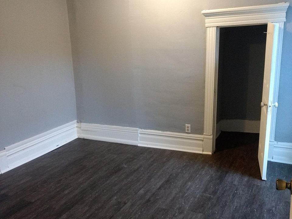 2nd image of 3245 3rd Ave S APT 2
