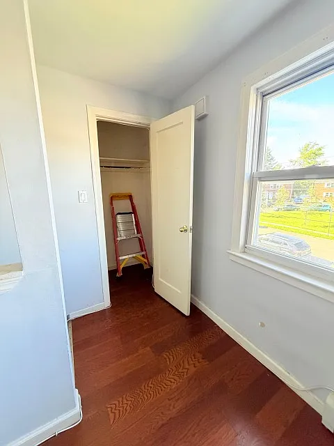 1 bed, 700 sqft, $1,700 — Photo 4