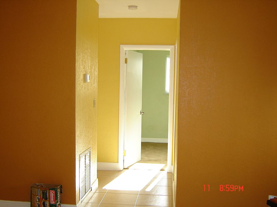 1st image of 330 Cambo Ln