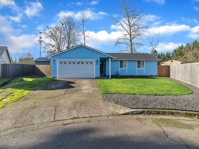 550 N 6th Pl, Harrisburg, OR, 97446