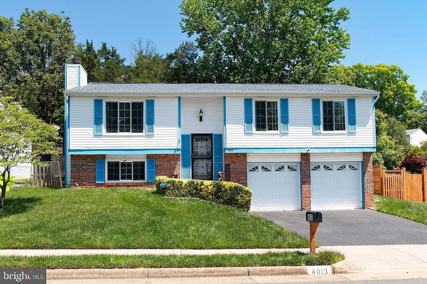 4013 Pickstone Dr — Photo 1