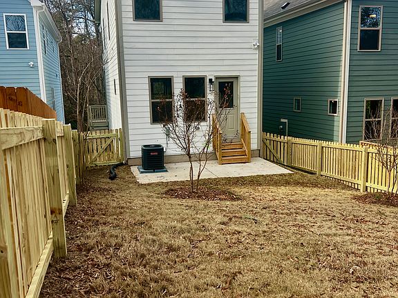 5th image of 913A Grant St
