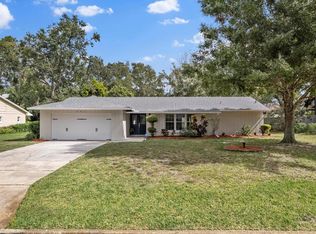 221 Valencia Ct, Winter Garden, FL 34787