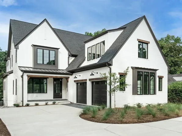 2535 Wake Dr, Raleigh, NC 27608