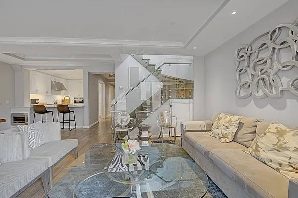 Rented by Outpost Brokerage LLC | media 10