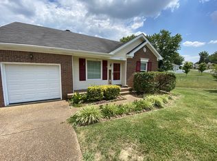 1009 Cedarcreek Village Rd, Mount Juliet, TN 37122