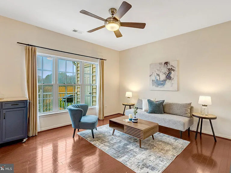 4479 Beacon Grove Cir #B — Photo 11