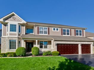 1760 Stanwich Rd, Vernon Hills, IL 60061