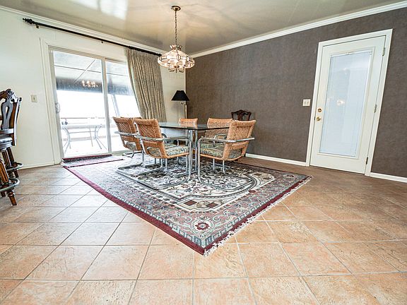 3rd image of 317 Lake Hill Dr