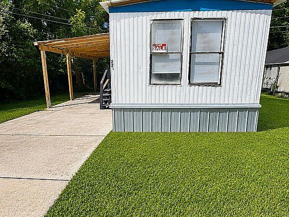 2nd image of 5900 New Tampa Hwy #223