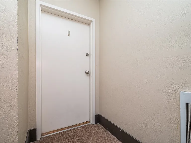 1110 Palo Alto St #A — Photo 3