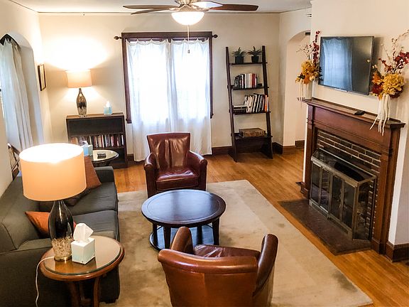 2nd image of 1325 McKinley Ave