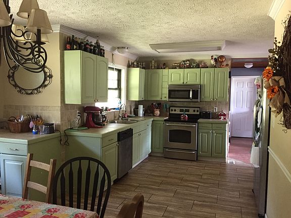 2nd image of 116 Judy Ln