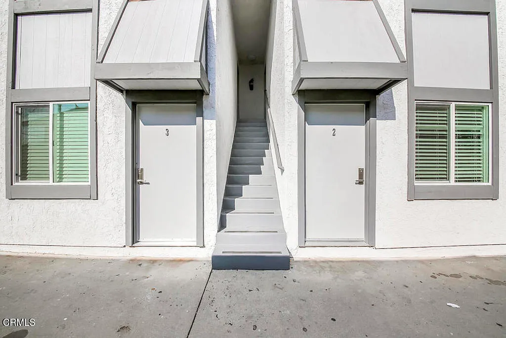 2 bed, 1.0 bath, 700 sqft, $2,600 — Photo 2