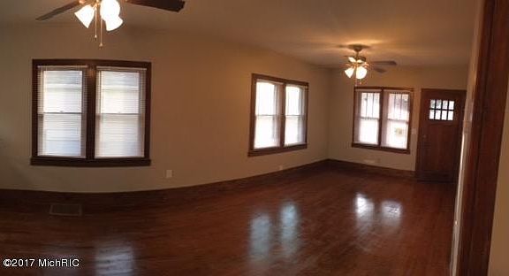 4th image of 2312 Dalton Ave SW