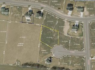 1782 Carly Ct, Piqua, OH 45356