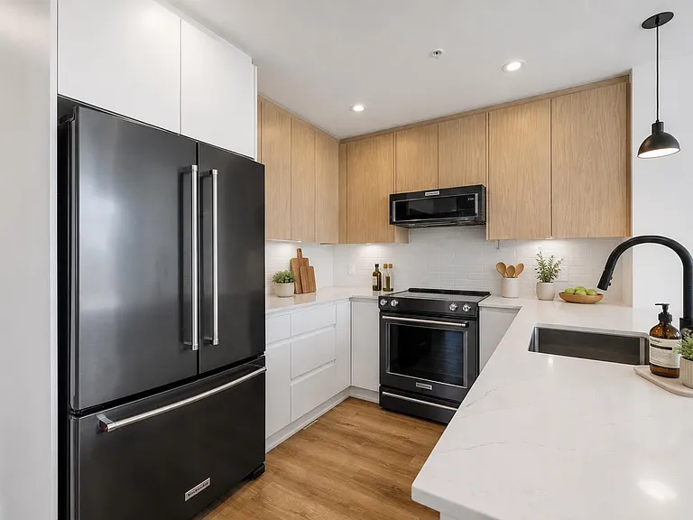 2180 Kelly Ave #1613 — Photo 17