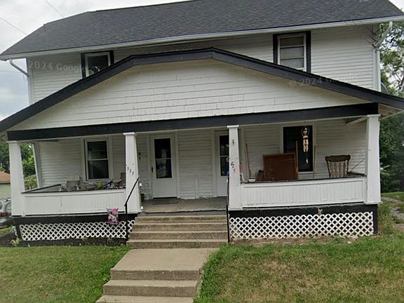 2nd image of 325-327 Virginia Ave #325