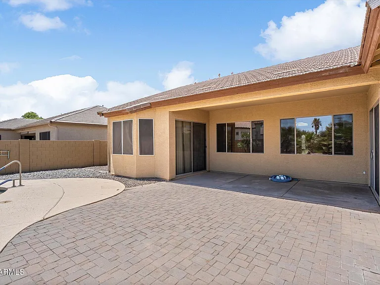 2619 E Hazeltine Way — Photo 25