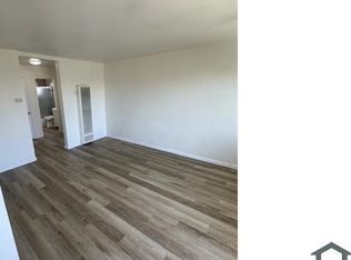 6840 Macarthur Blvd APT 9, Oakland, CA