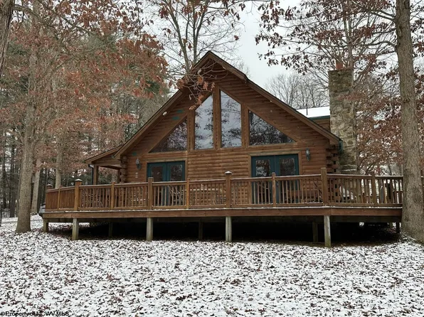 58 East Dr, Bruceton Mills, WV 26525