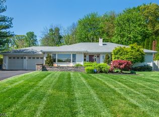 177 Rockwood Rd, Florham Park, NJ 07932