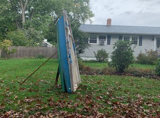 75 Hoover St, North Kingstown, RI 02852