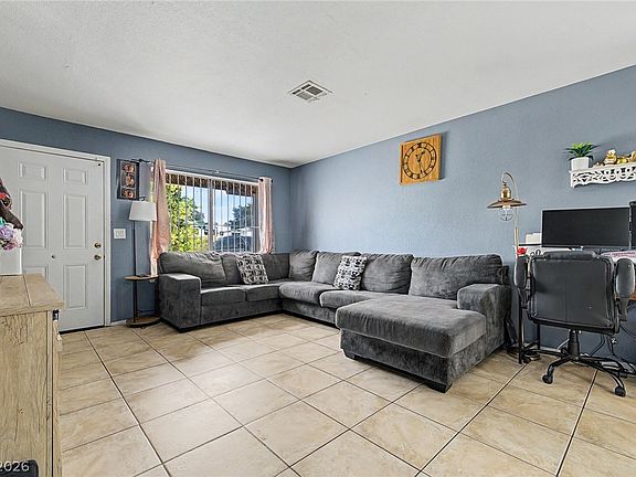 5th image of 4533 Sherrill Ave
