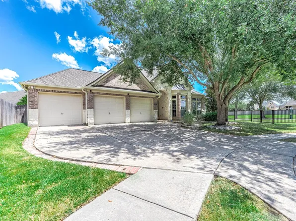 2313 Lilac Breeze Ln, Pearland, TX 77584