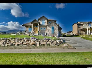 2517 S Honeysuckle Dr, Saratoga Springs, UT 84045