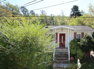 4016 NE Acorn Dr, Knoxville, TN 37918