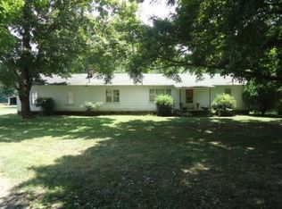 467 Case Rd, Prospect, TN 38477