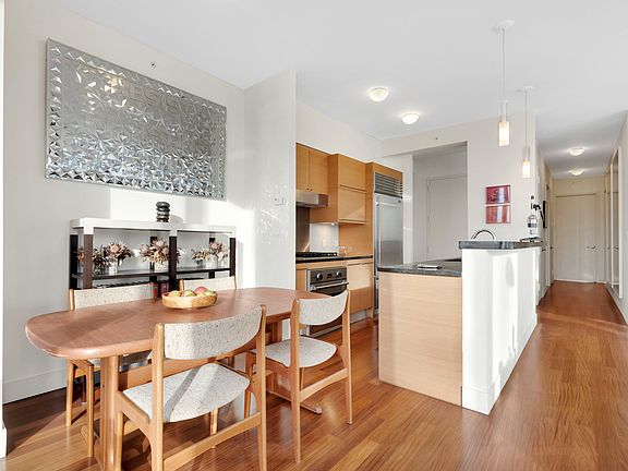 5th image of 10 W End Ave APT 21B
