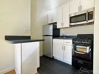 Rented by City Connections Realty