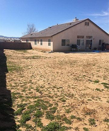 5th image of 21266 Seibel Ln