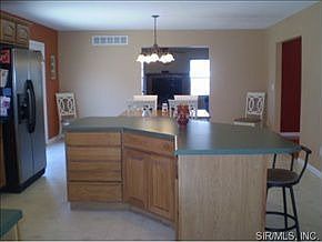 3rd image of 610 Stonecreek Dr