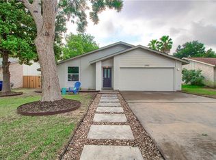 6905 Lunar Dr, Austin, TX 78745