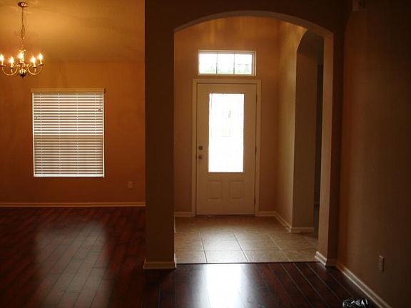 4th image of 104 River Dee Dr