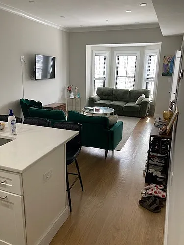 292 Princeton St #2 Photo 1
