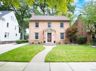 1020 S Highland St, Dearborn, MI 48124