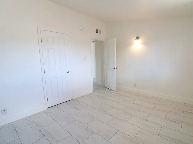 2106 S Campbell Ave #1 — Photo 8