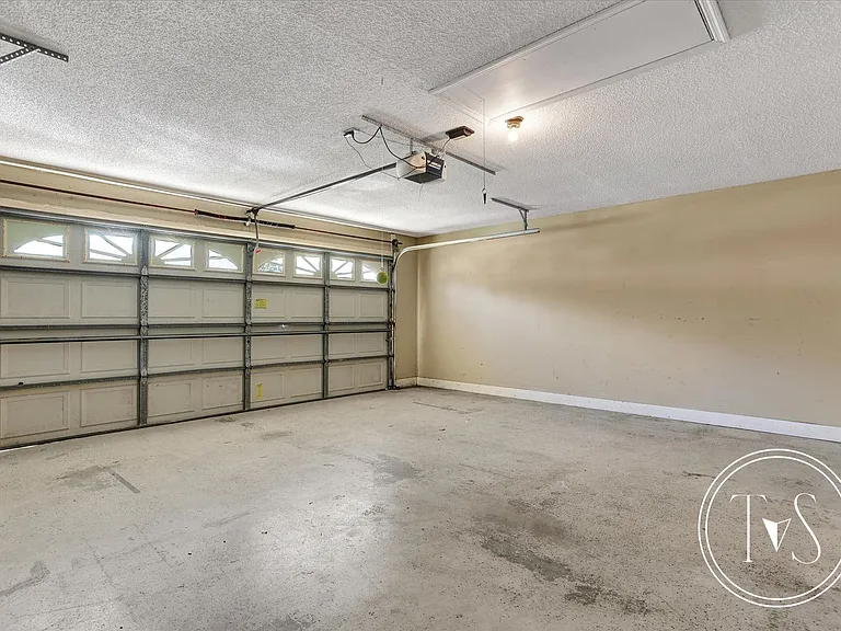 801 Winchester Rd — Photo 17