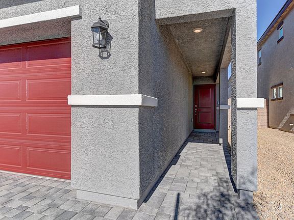 3rd image of 2638 Marigold Falls Ave
