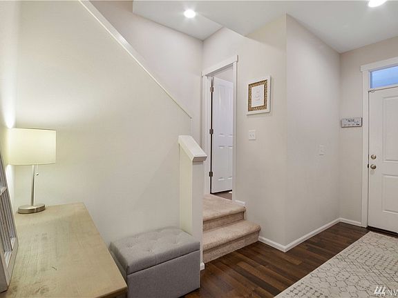 5th image of 18826 105th Avenue Ct E