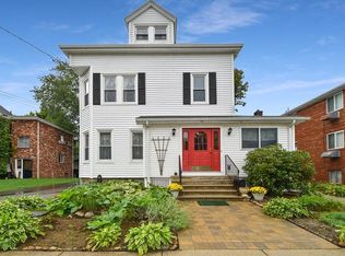 7 Randall St, Waltham, MA 02453