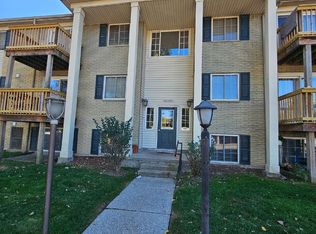 45280 Keding St, Utica, MI 48317