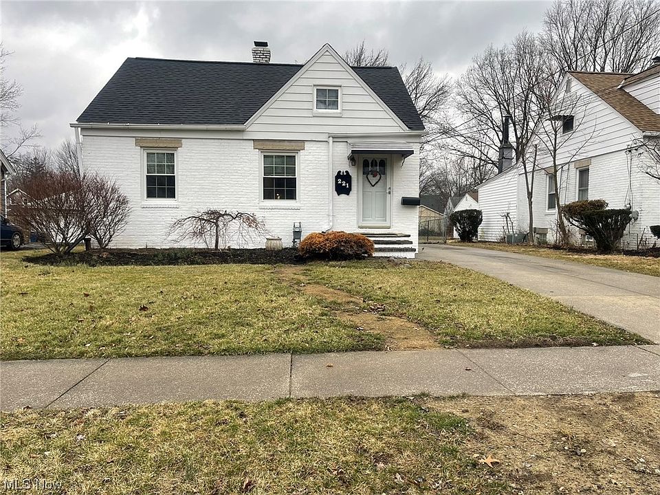221 Waverly St, Berea, OH 44017 Zillow