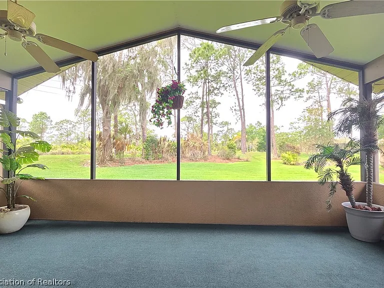 4402 Duffer Loop — Photo 3