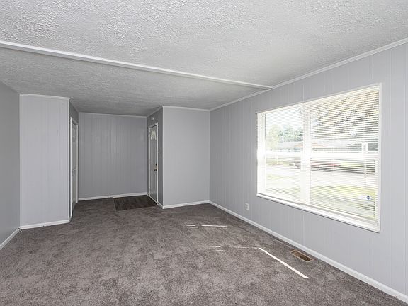 5th image of 4708 Payton Ave