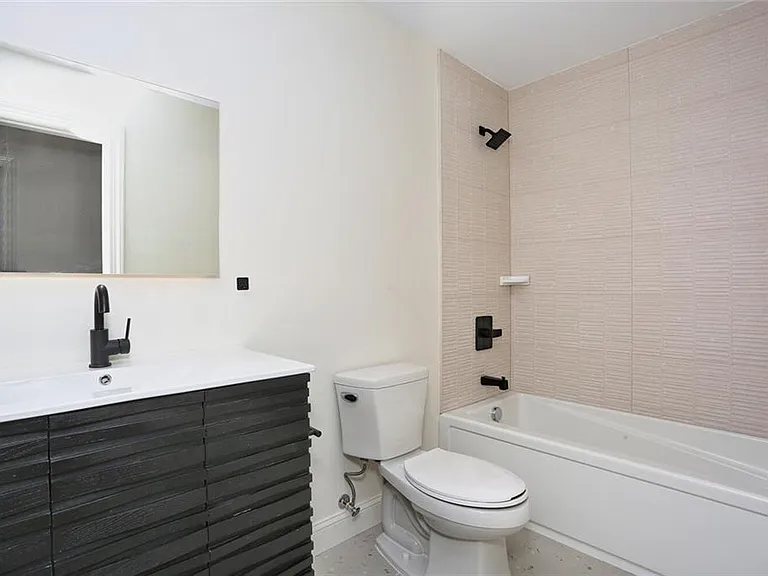 1097 Route 211 W — Photo 23